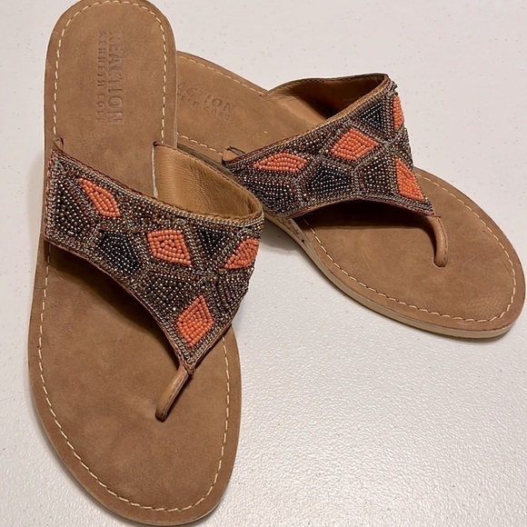 Kenneth Cole Reaction beaded sandals , size 9, nwot - Picture 3 of 7